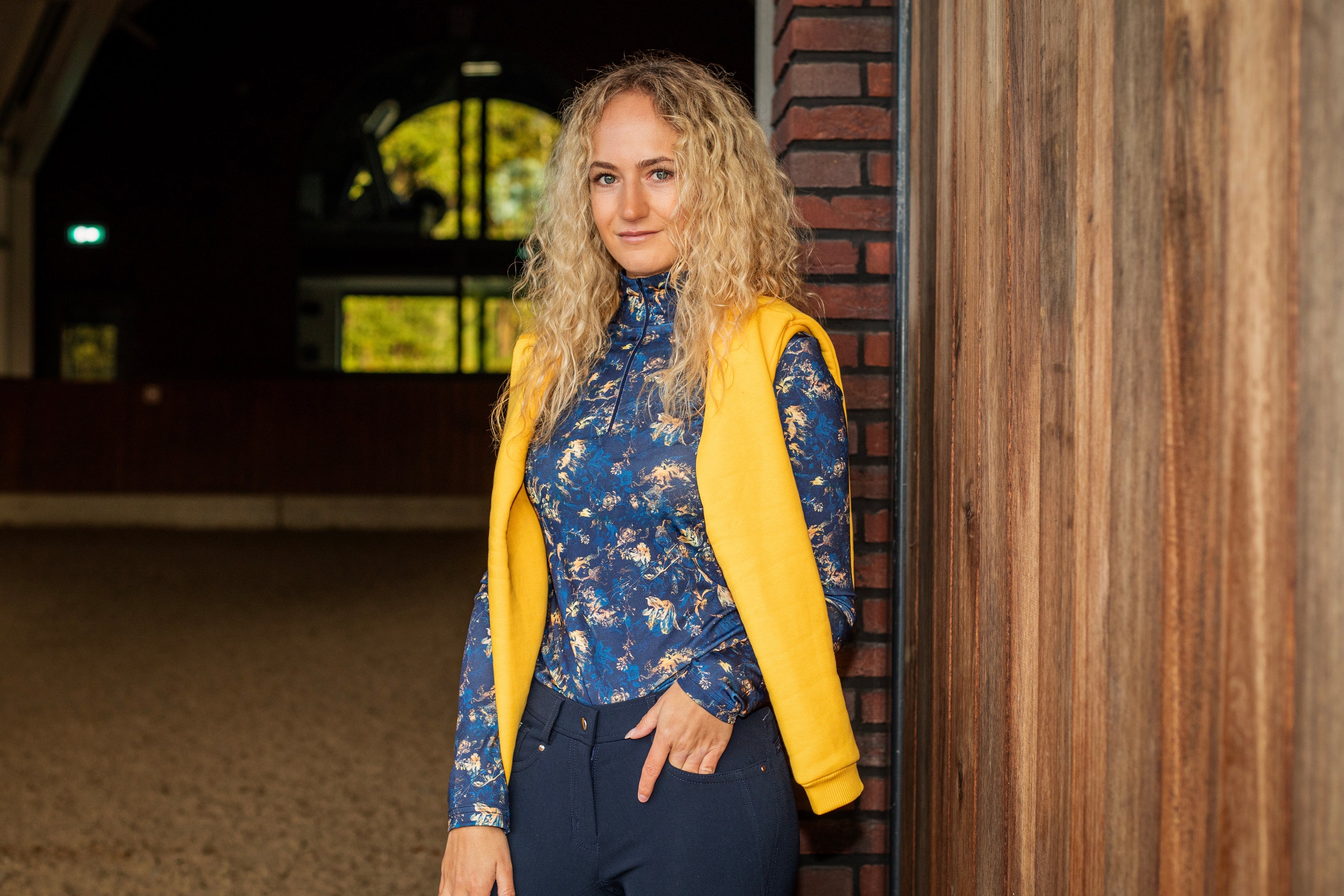 Baselayer Royal Flower